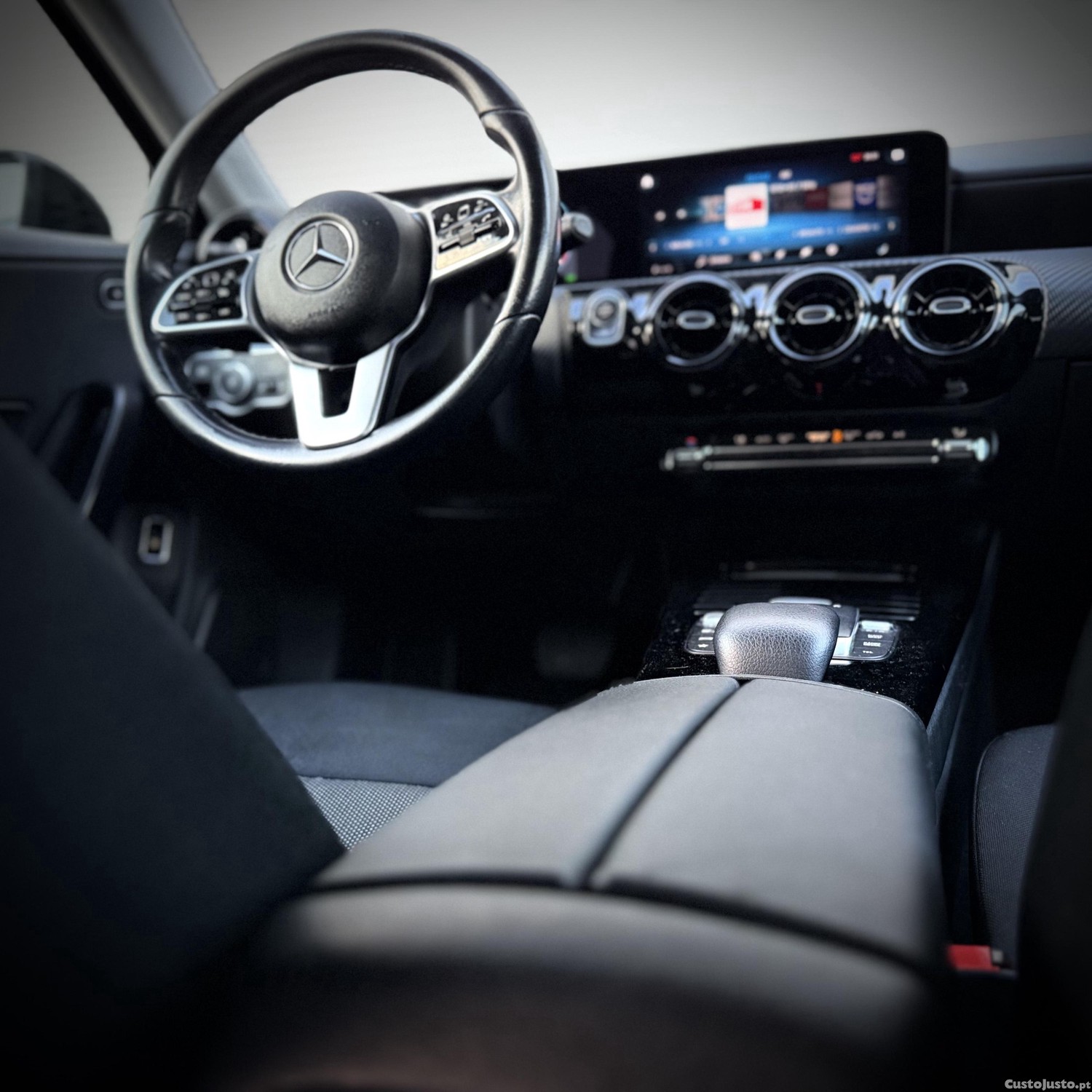 Mercedes-Benz A 180 Limousine d Style Auto — fotografia 6