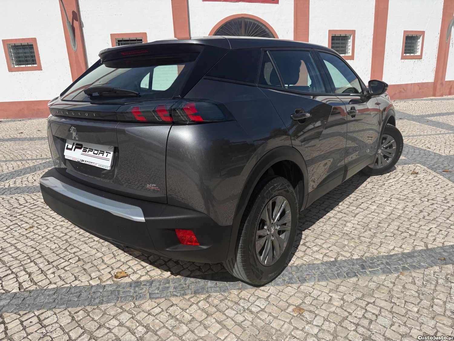 Peugeot 2008 1.2 PureTech Active Pack 102cv - 23 — photo 3