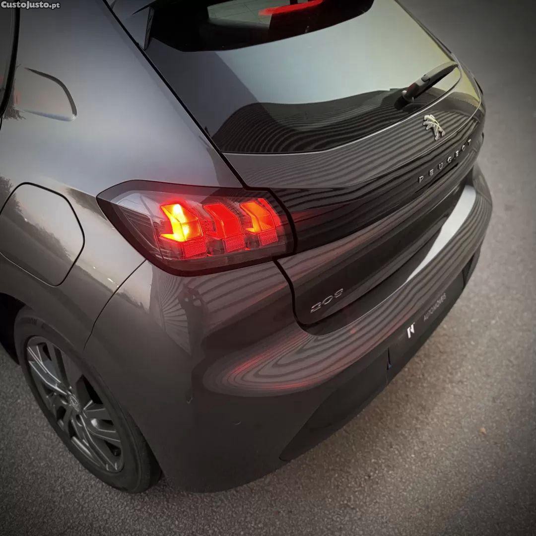 Peugeot 208 1.2 puretech active pack - 22 — photo 3