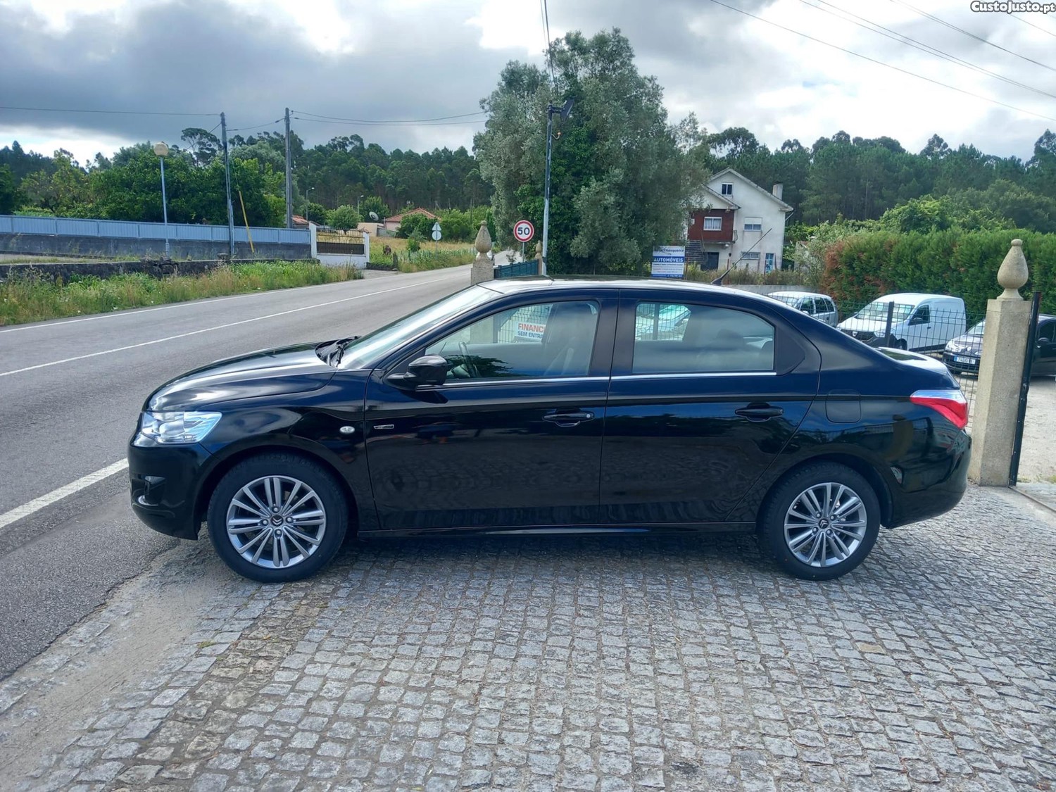 Citroën C-Elysée Sedan 1.2 VTi - 16 — photo 4