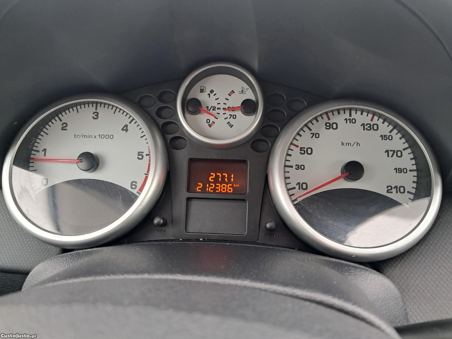 Peugeot 207 1.6 HDi 90cv — fotografia 4