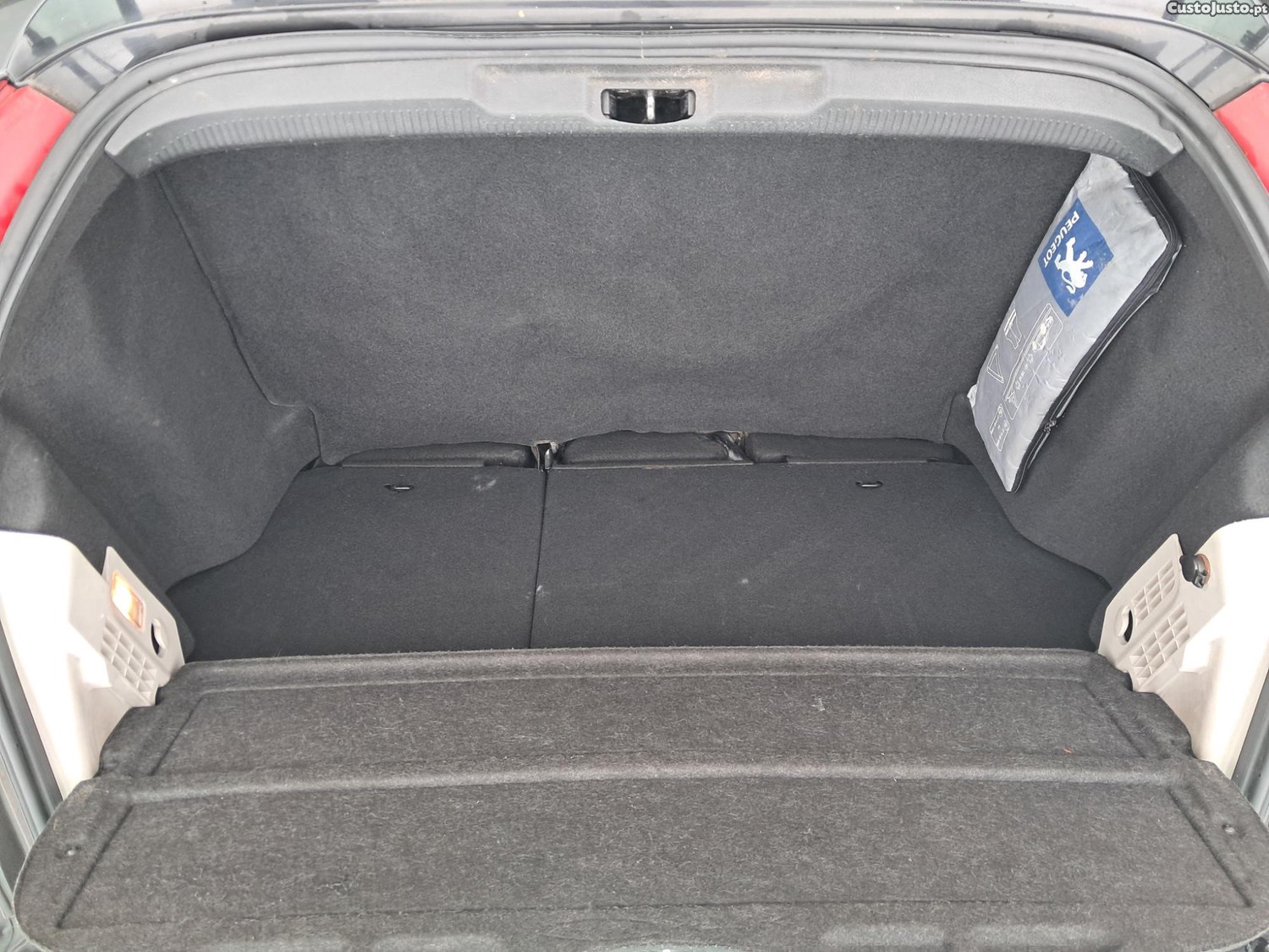 Peugeot 207 1.6 HDi 90cv — fotografia 5