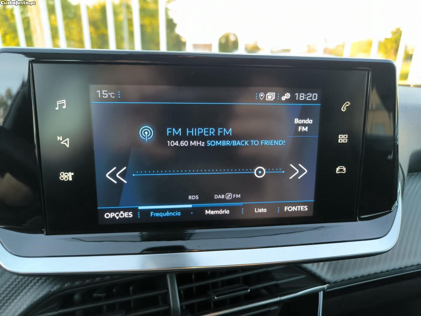 Peugeot 2008 1.5 BlueHDi Active Pack — fotografia 5
