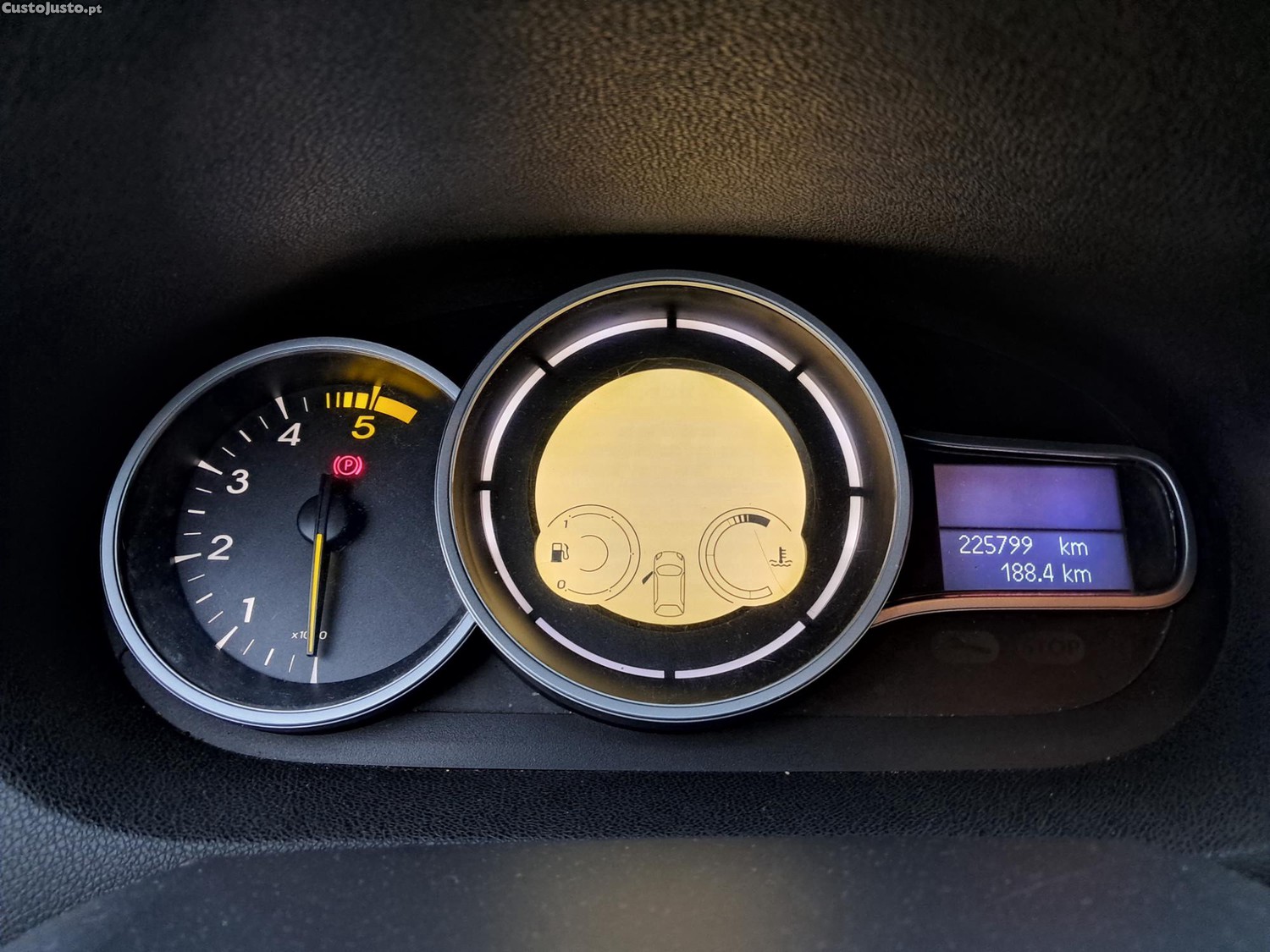 Renault Mégane Sport Tourer 1.5 dCi — fotografia 3