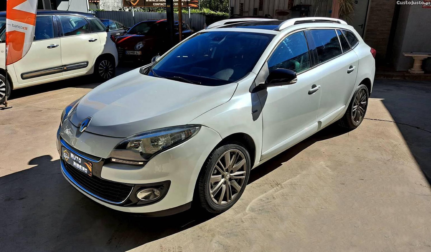 Renault Mégane 1.5 dCi Bose Edition - 16 — photo 4