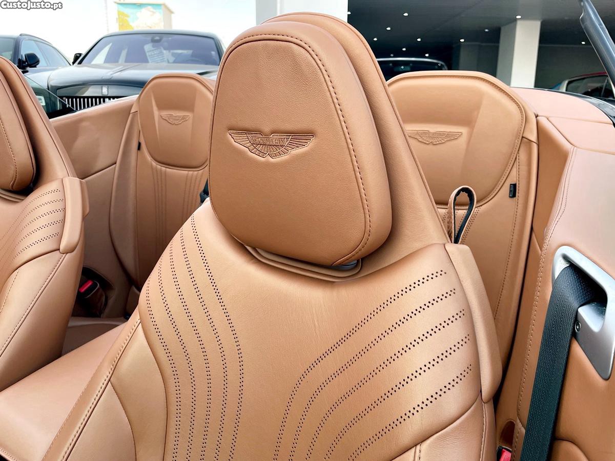 Aston Martin Volante DB11 — fotografia 33