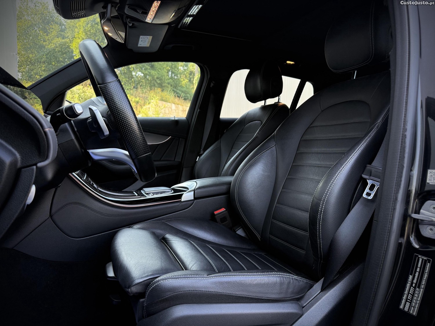 Mercedes-Benz EQC 4Matic AMG Line — fotografia 8