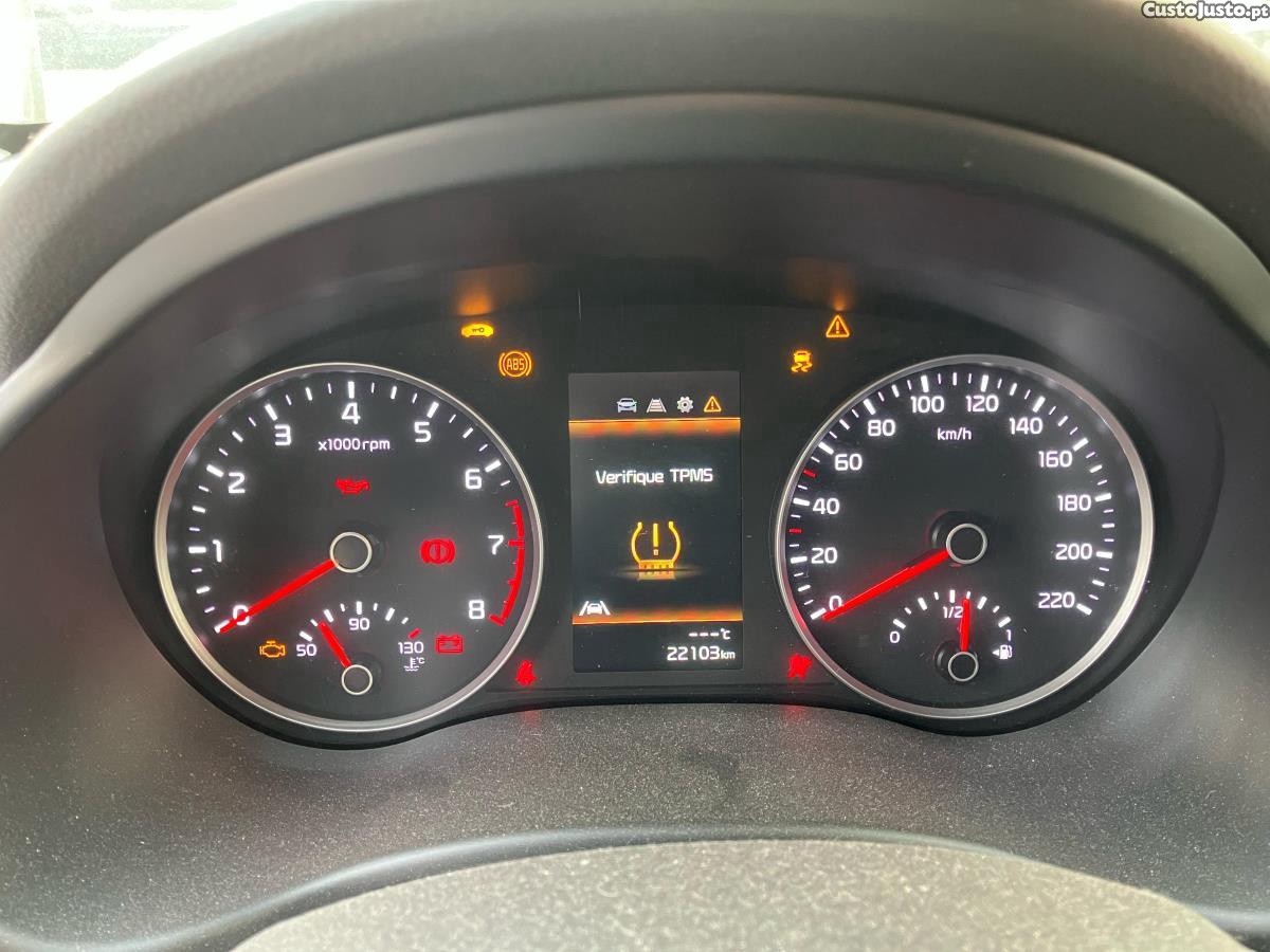 Kia Stonic (YB) 1.0 T-GDi (101 hp) - 22 foto 5