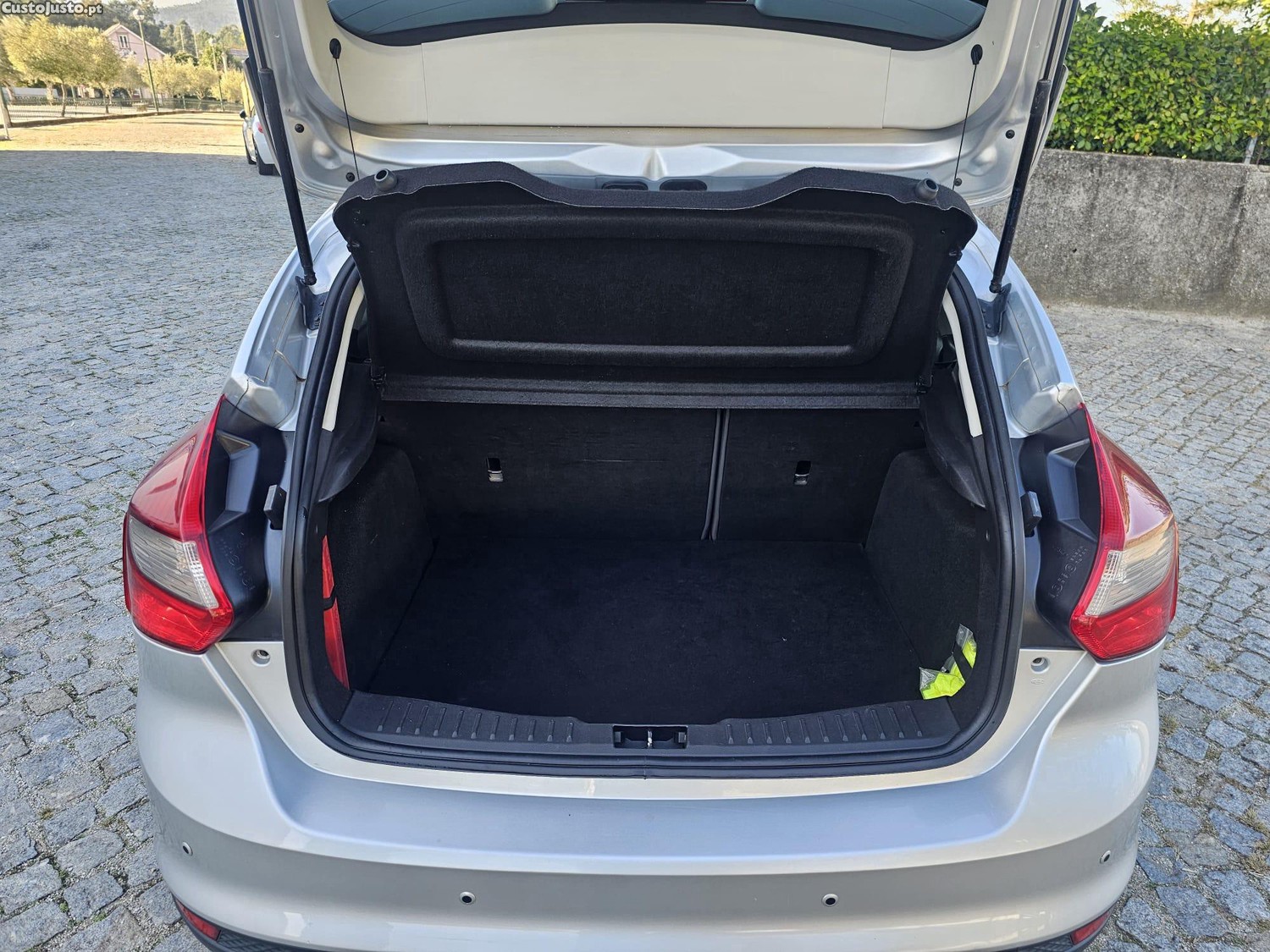 Ford Focus Trend 1.6 TDCI 95 CV - 13 — photo 3