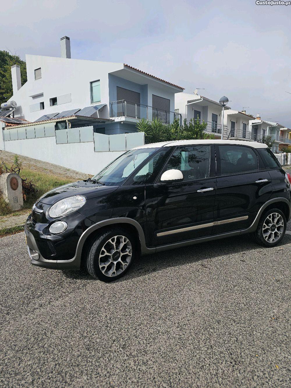 Fiat 500L Trekking - 15 — photo 2