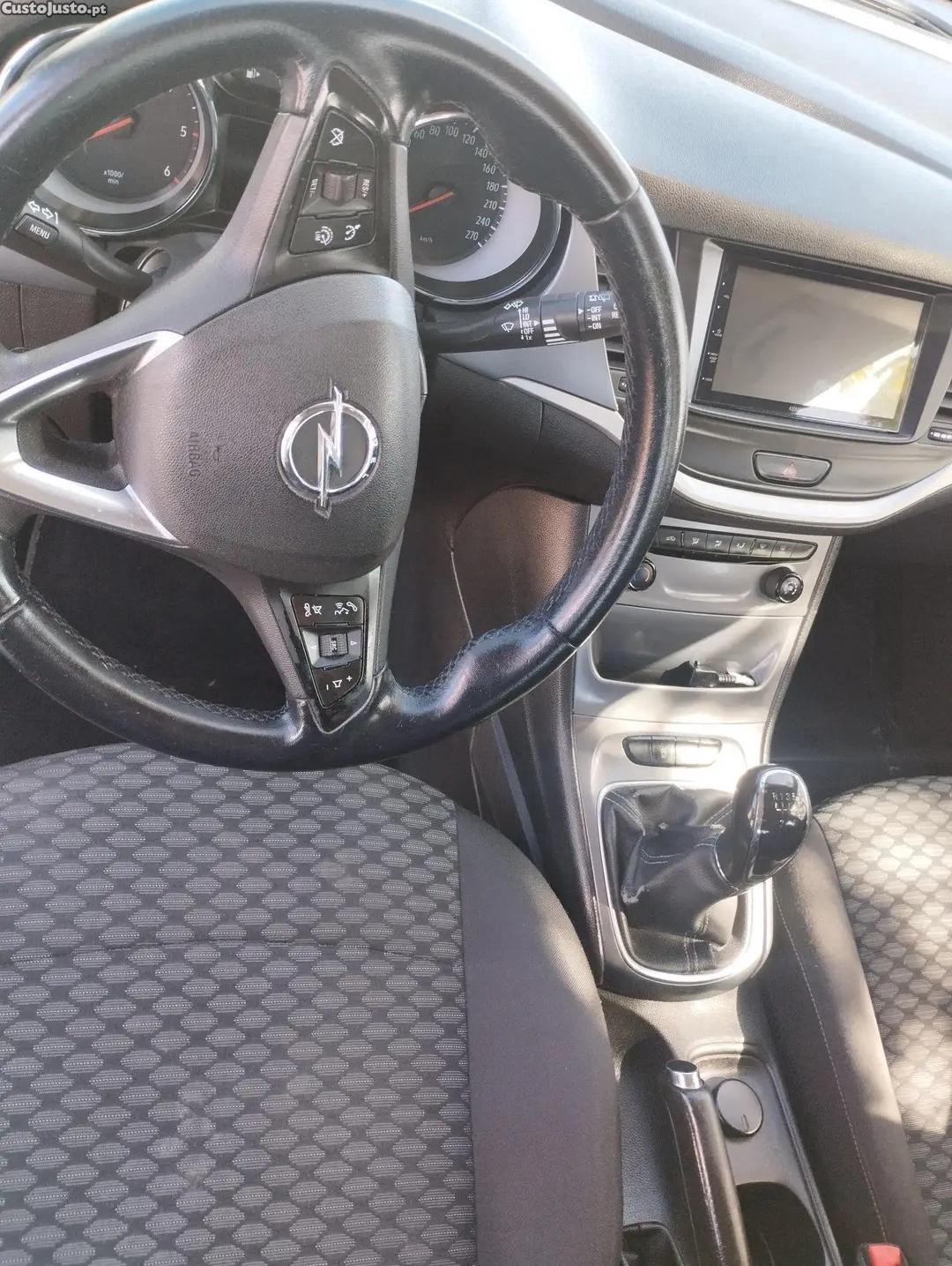 Opel Astra K - 18 — photo 5
