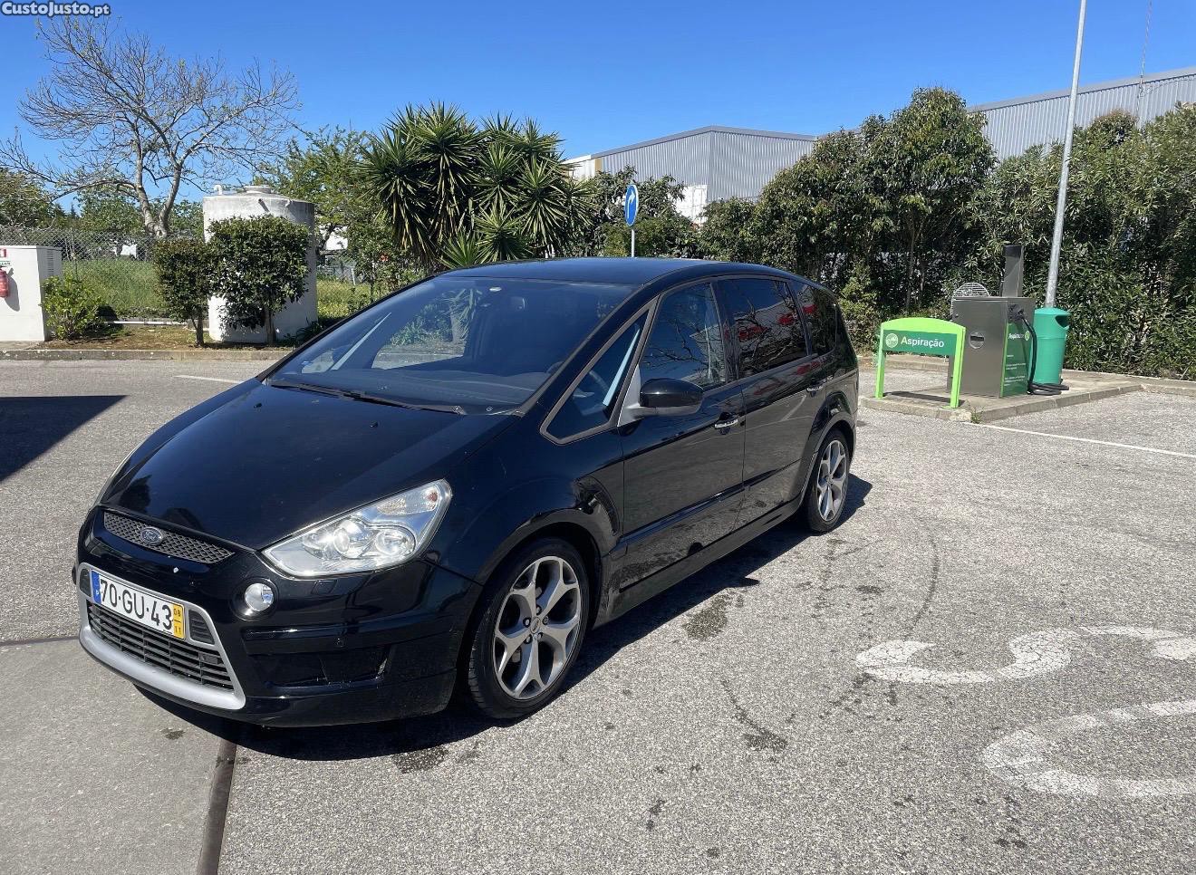 Ford S-Max 2.2 - 08 — photo 2