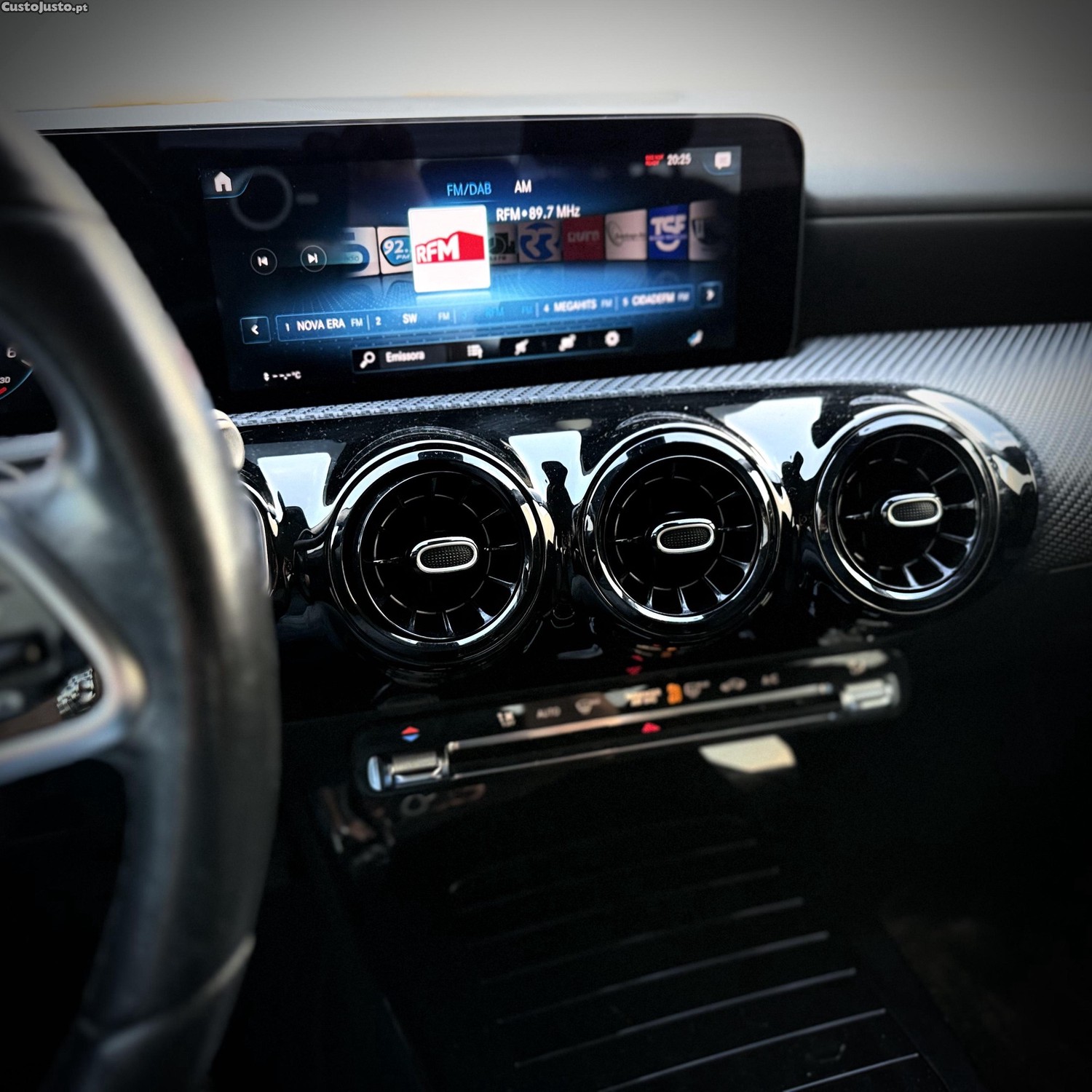 Mercedes-Benz A 180 Limousine d Style Auto — fotografia 10