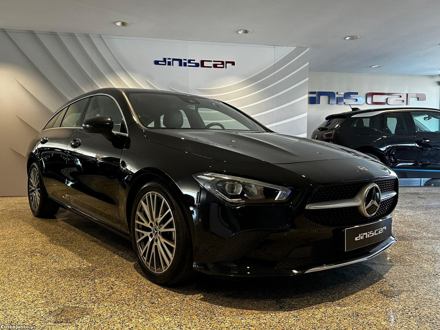 Mercedes-Benz CLA 180 d Shooting Brake Progressive Aut. - 23 — photo 2