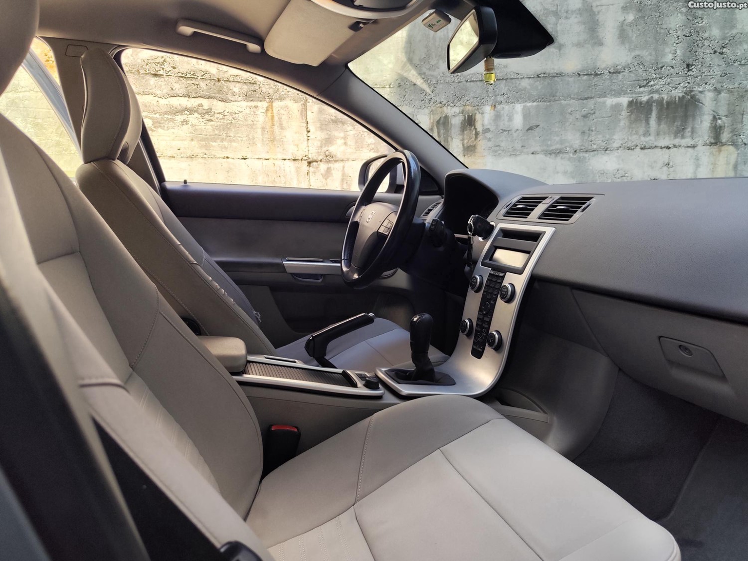 Volvo V50 1.6 edrive - 10 — photo 5