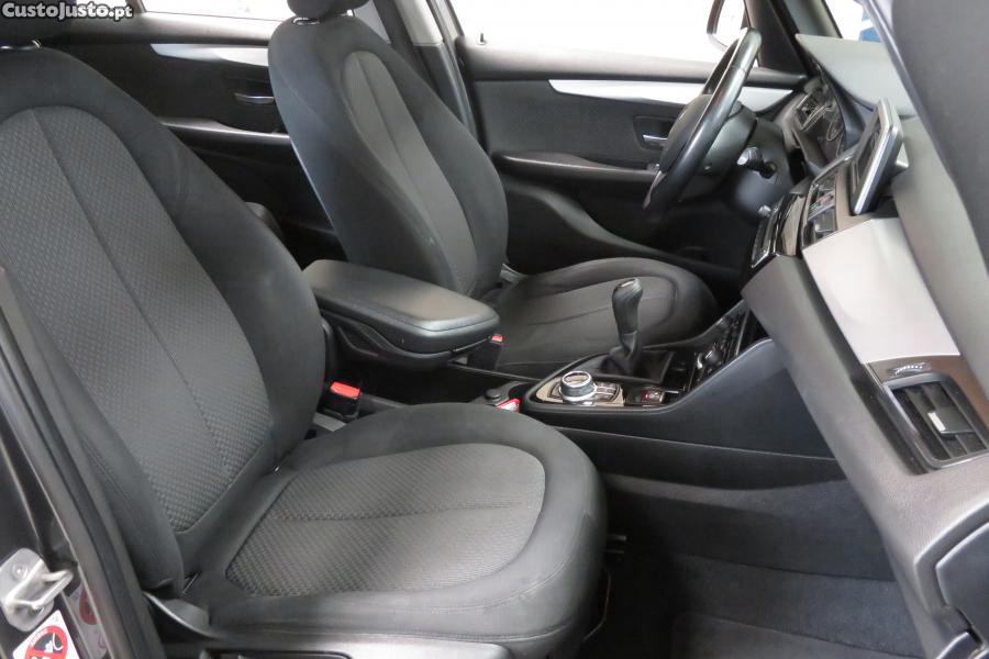 BMW 216 Gran Tourer d 7L Advantage — fotografia 17