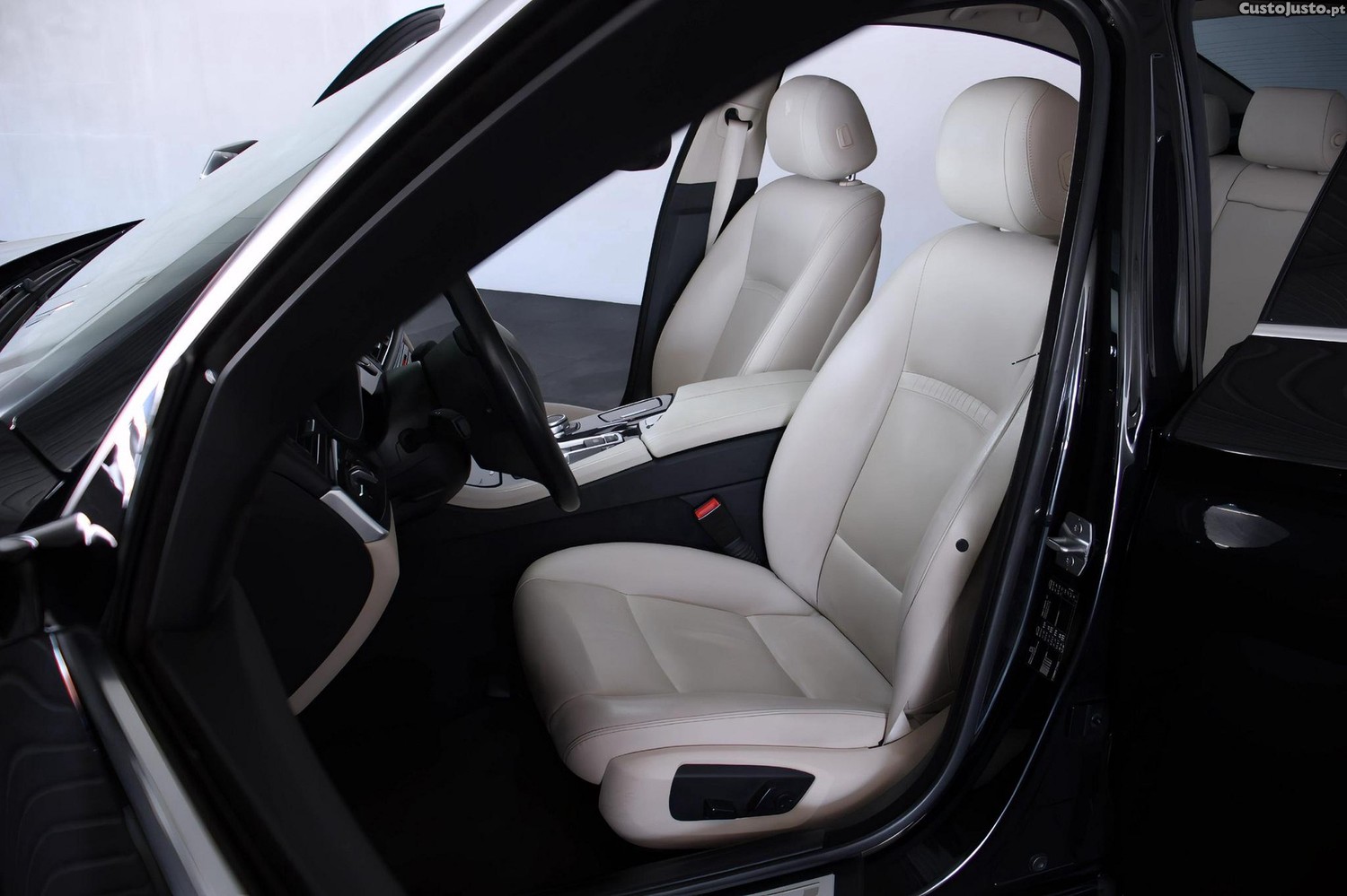 BMW 520 d Line Luxury Auto — fotografia 14