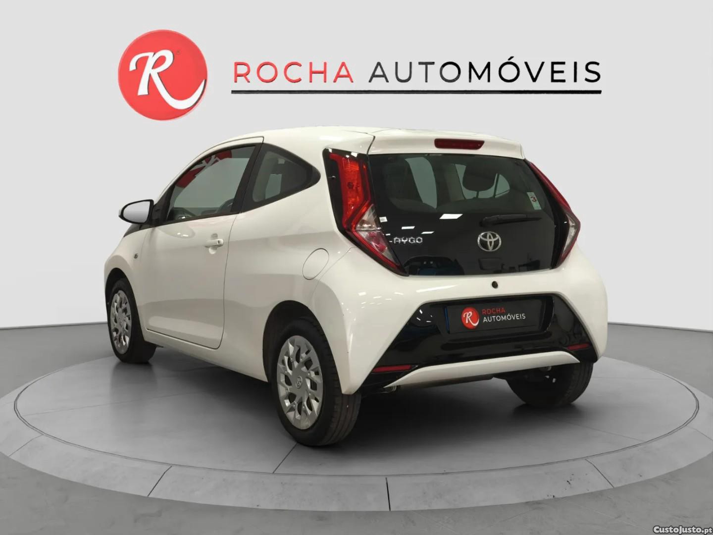 Toyota Aygo 1.0 X-Play Touch - 18 — photo 3