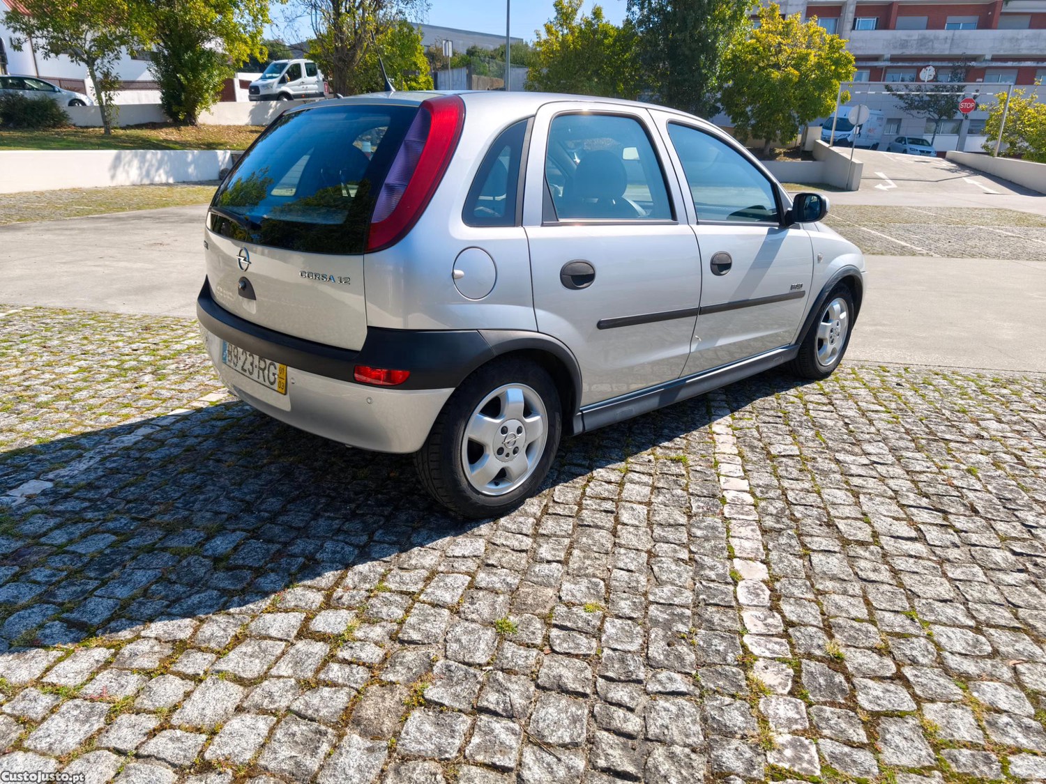 Opel Corsa 1.2 16V ELEGANCE - 01 — photo 3