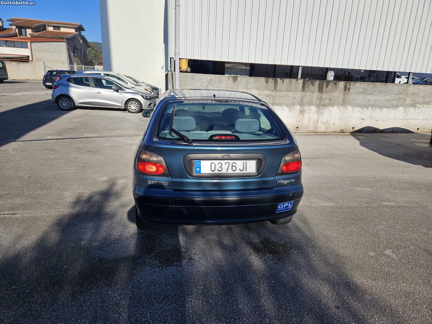 Renault Mégane 1.4 GPL - 96 — photo 3