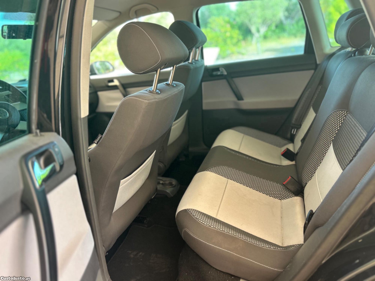 Volkswagen Polo 1.4 Cross — fotografia 4