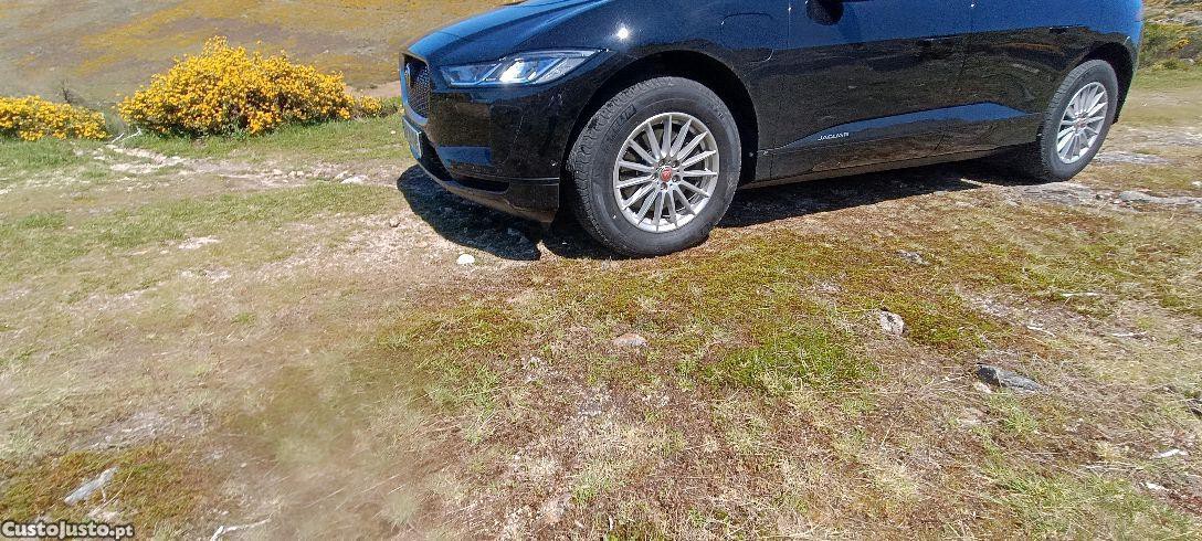 Jaguar I-Pace EV 400 - 19 — photo 2