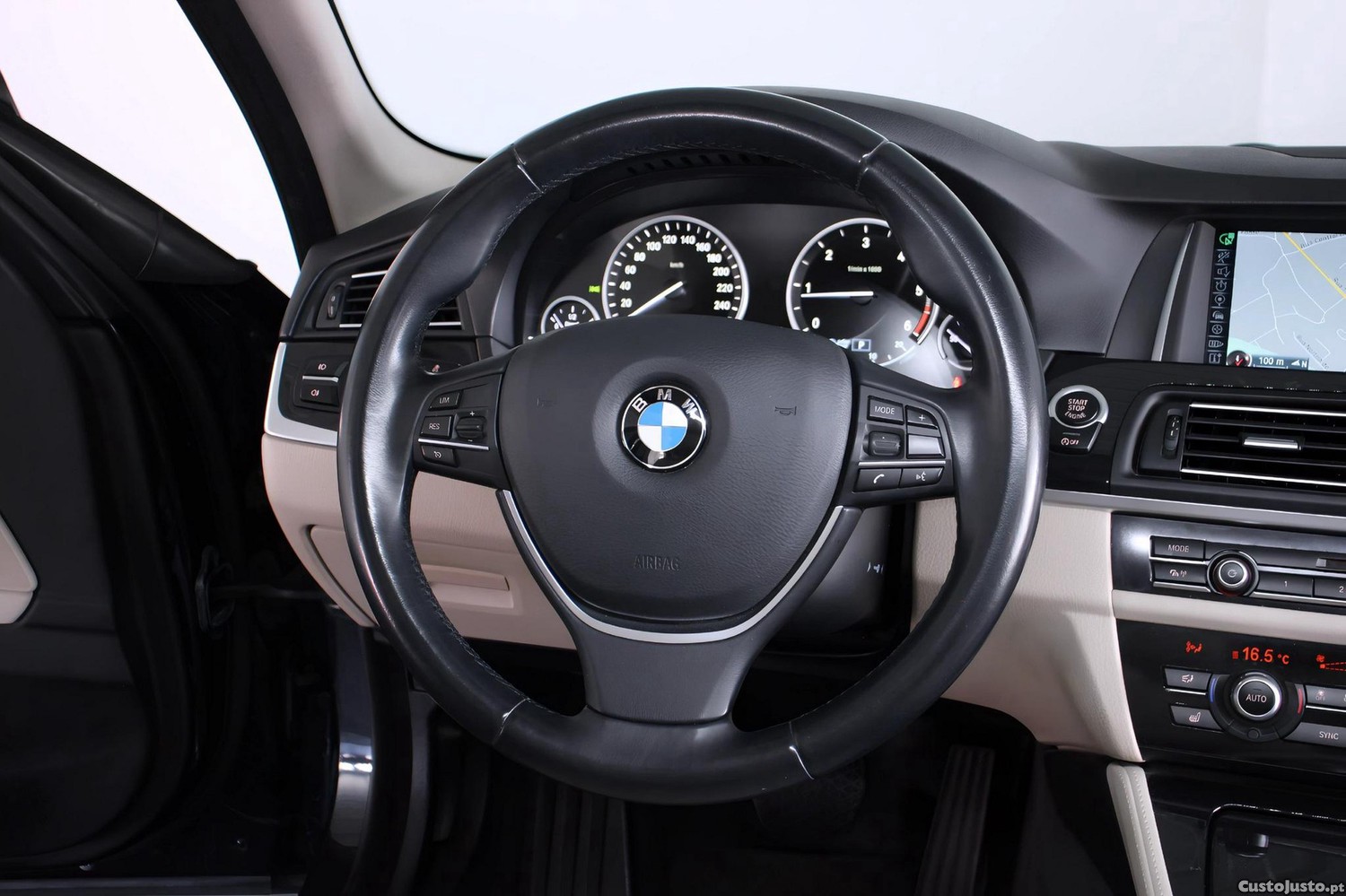 BMW 520 d Line Luxury Auto — fotografia 10