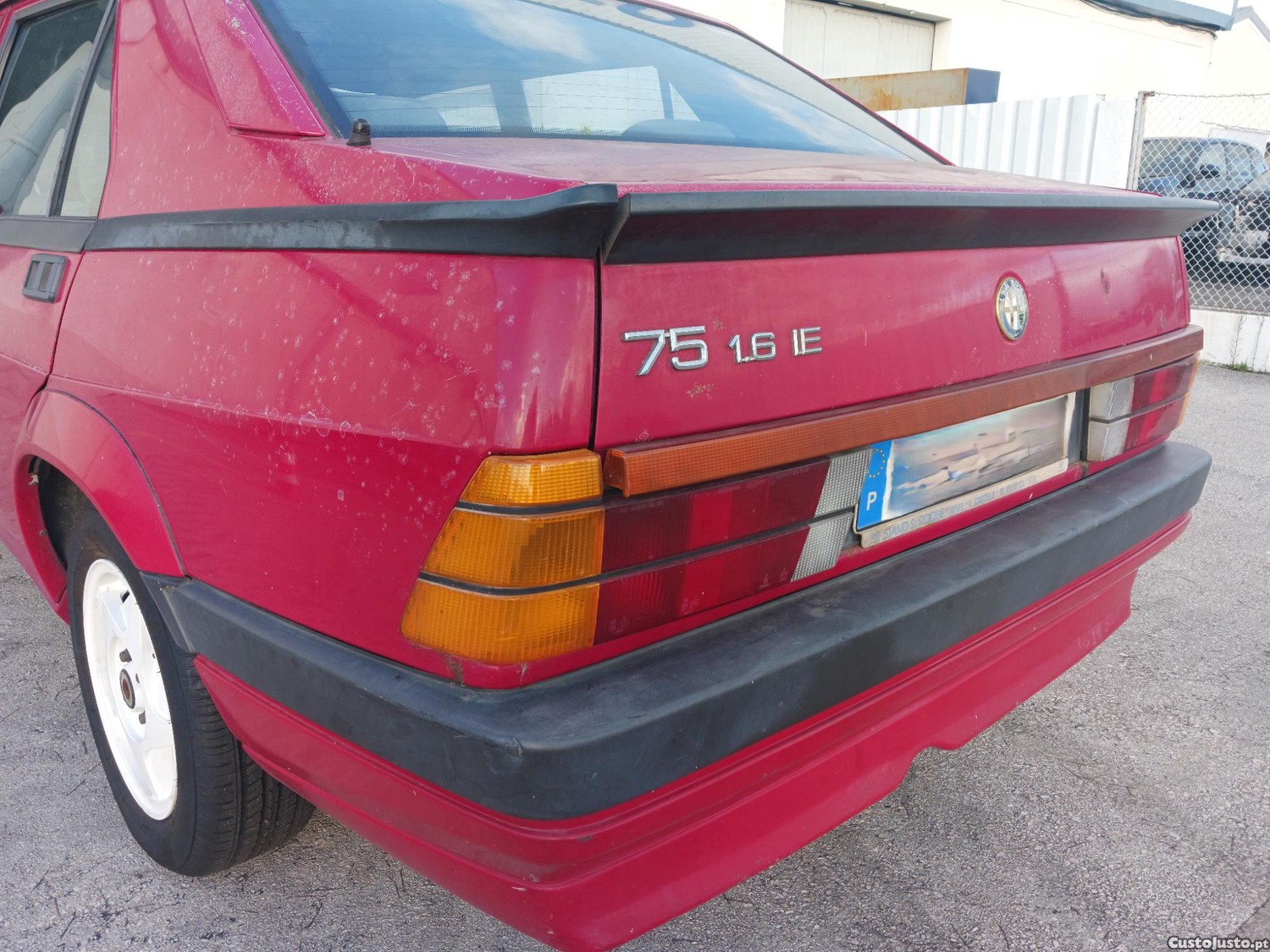 Alfa Romeo 75 1.6 iE Trofeo - 91 foto 5