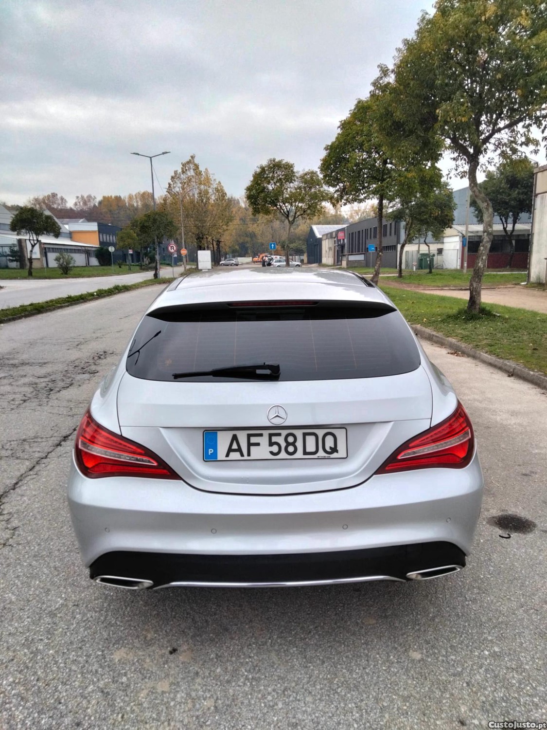 Mercedes-Benz CLA 180 180 D — fotografia 6