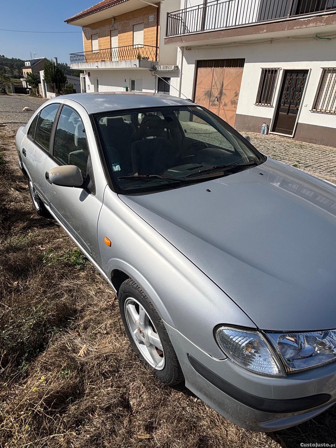 Nissan Almera N16 — fotografia 4