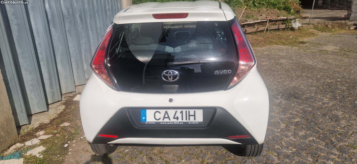 Toyota Aygo 1.0 VVT-i - 15 — photo 3