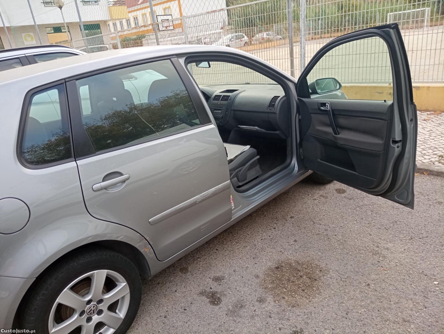 VW Polo 1.2 Confortline - 09 — photo 3