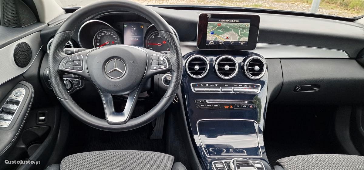 Mercedes-Benz C 220 D 170CV 7G-TRONIC Nacional 1dono — fotografia 3