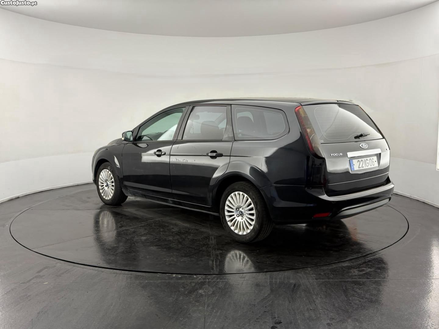 Ford Focus SW 1.6TDCI - 09 — photo 3