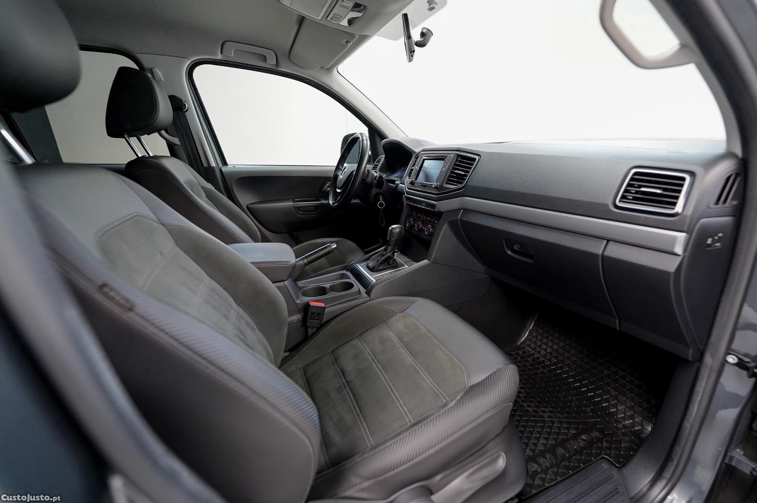 Volkswagen Amarok 3.0 TDi Highline Auto. — fotografia 23