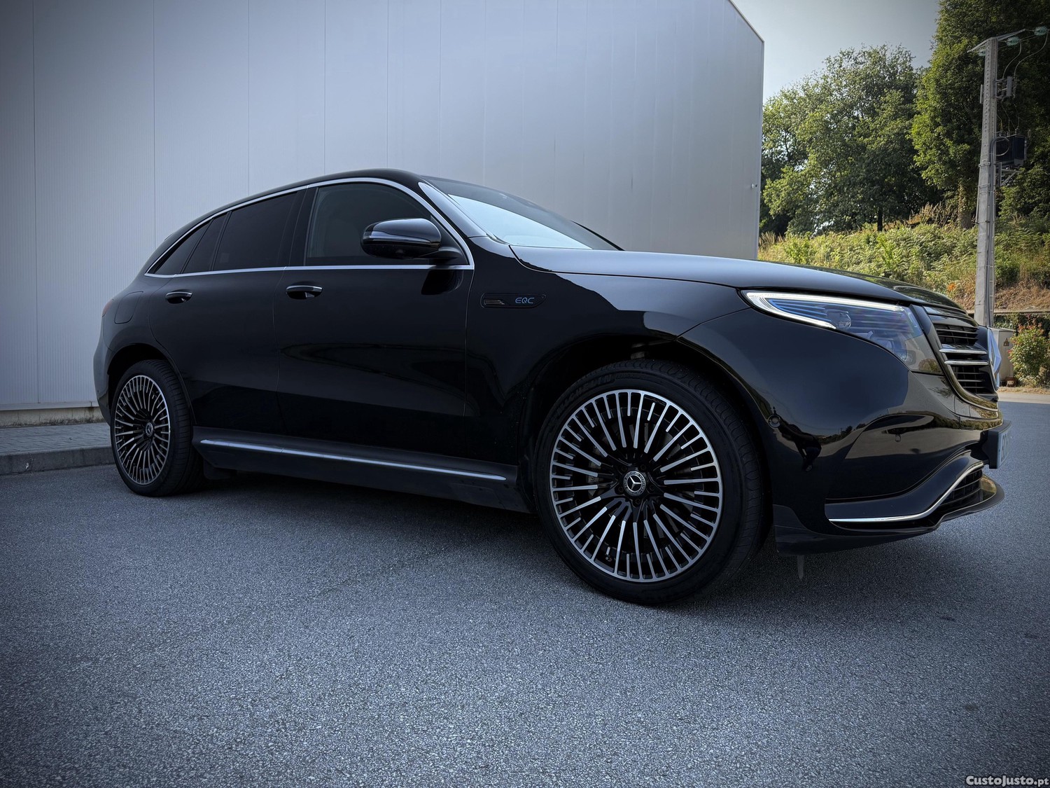 Mercedes-Benz EQC 4Matic AMG Line — fotografia 9