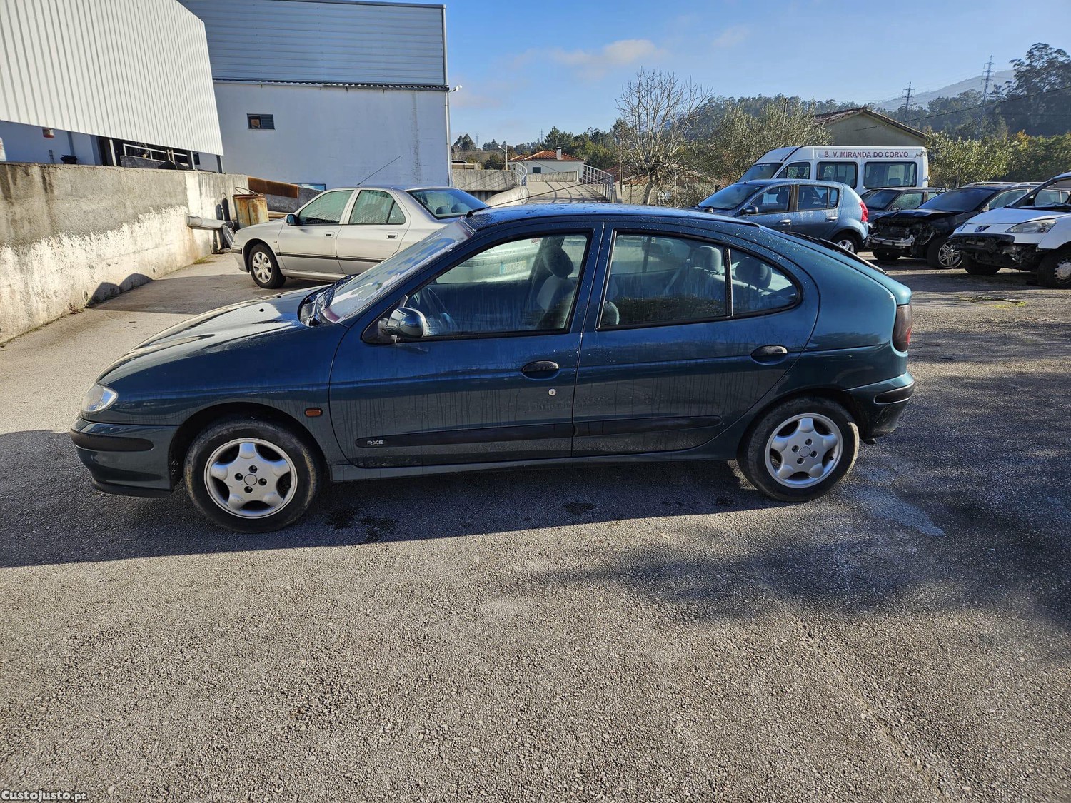 Renault Mégane 1.4 GPL - 96 — photo 4