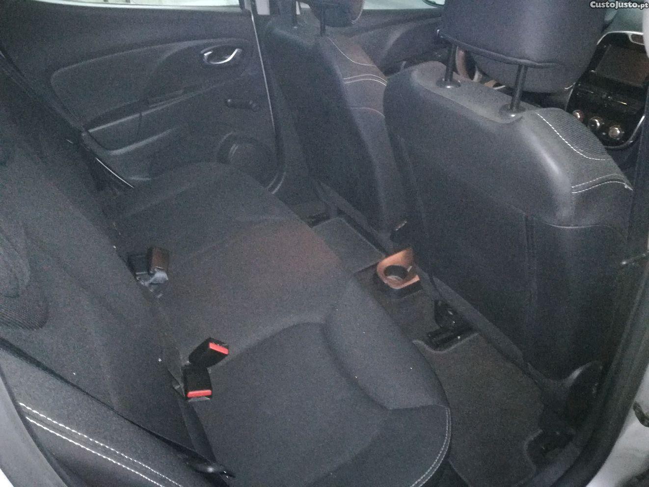 Renault Clio Dynamique S — fotografia 3