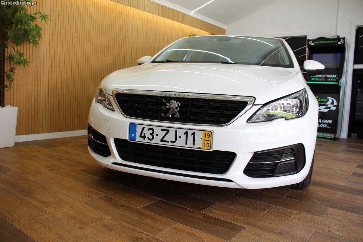 Peugeot 308 1.5 BlueHDi Active Pack — fotografia 22