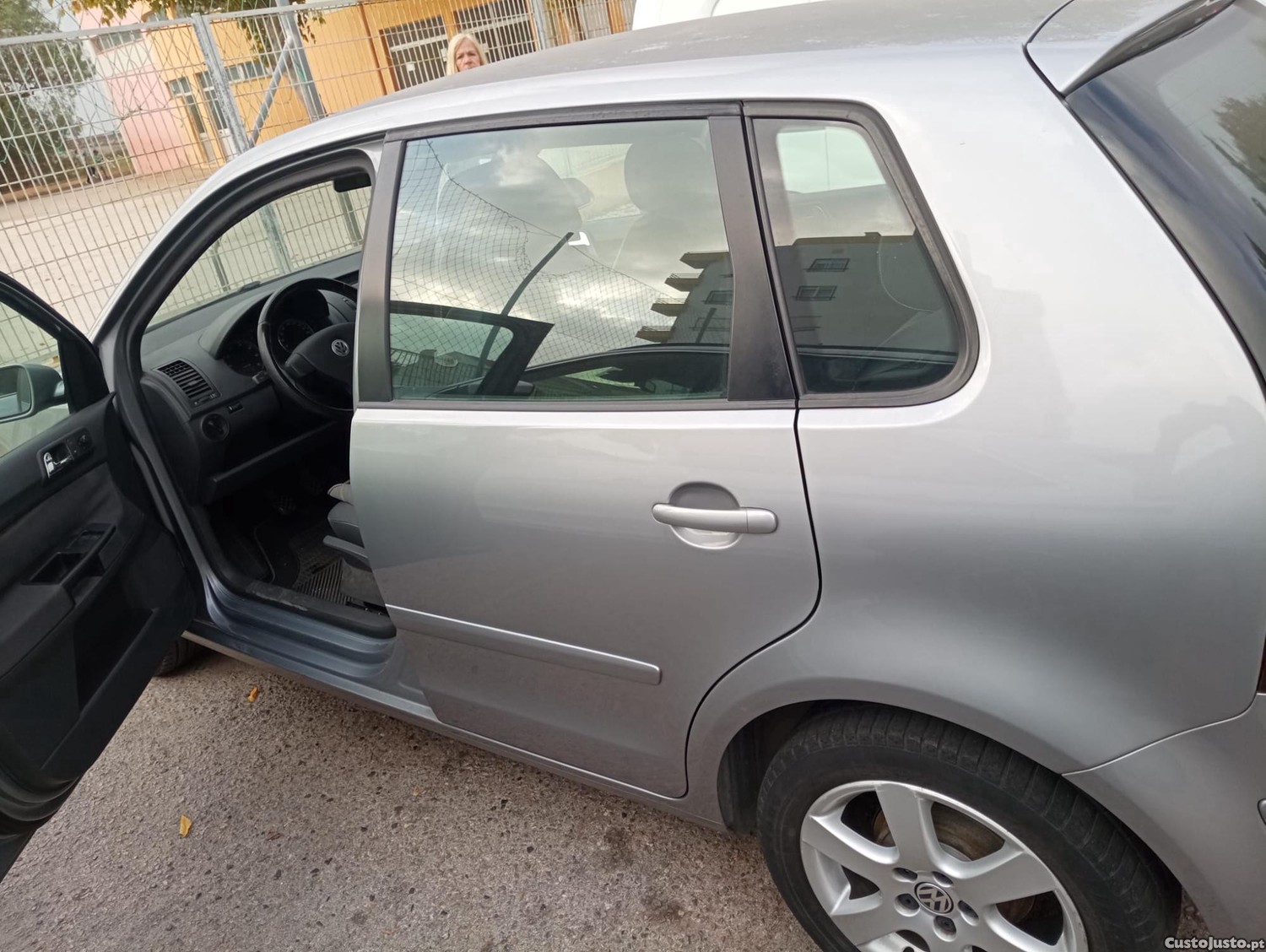 VW Polo 1.2 Confortline - 09 — photo 4