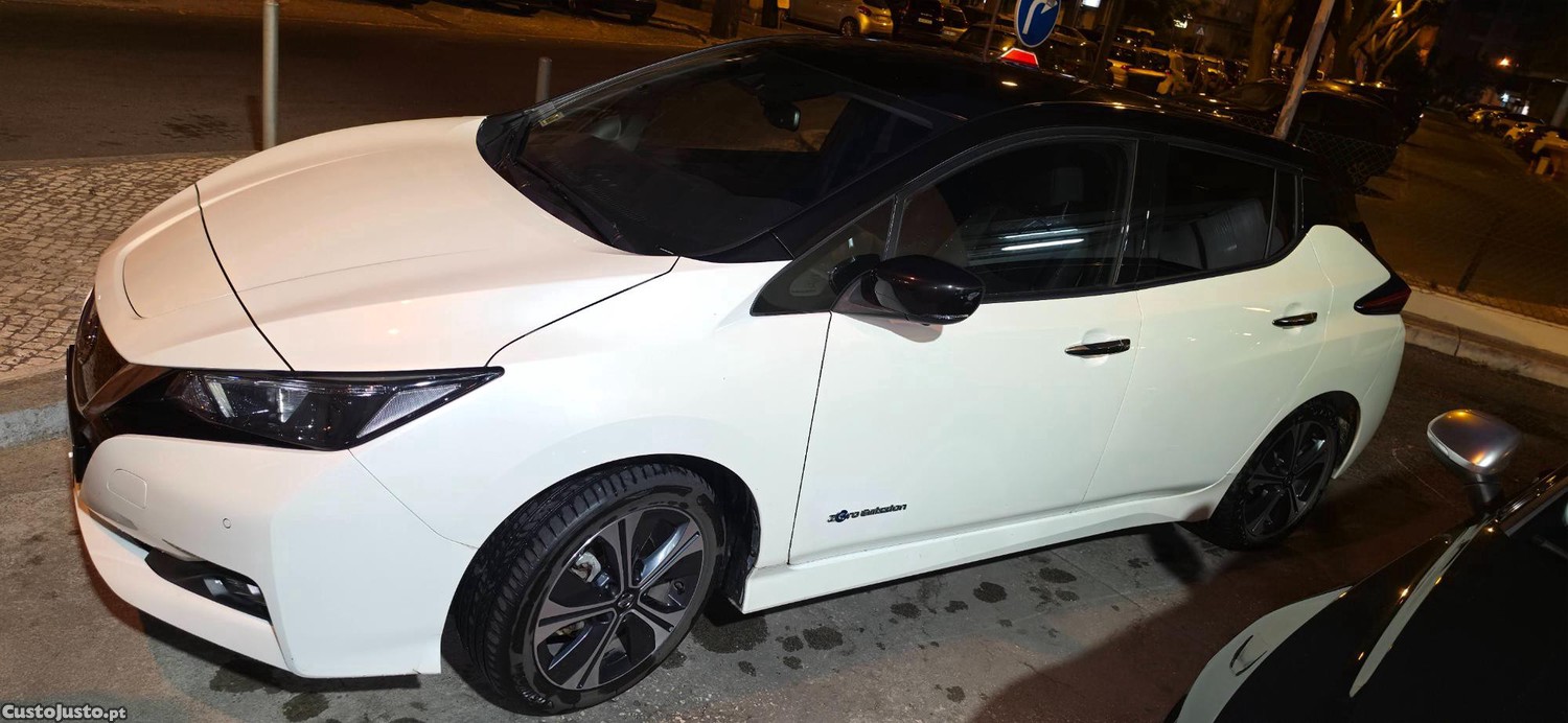 Nissan Leaf N-Connecta 40Kw — fotografia 7