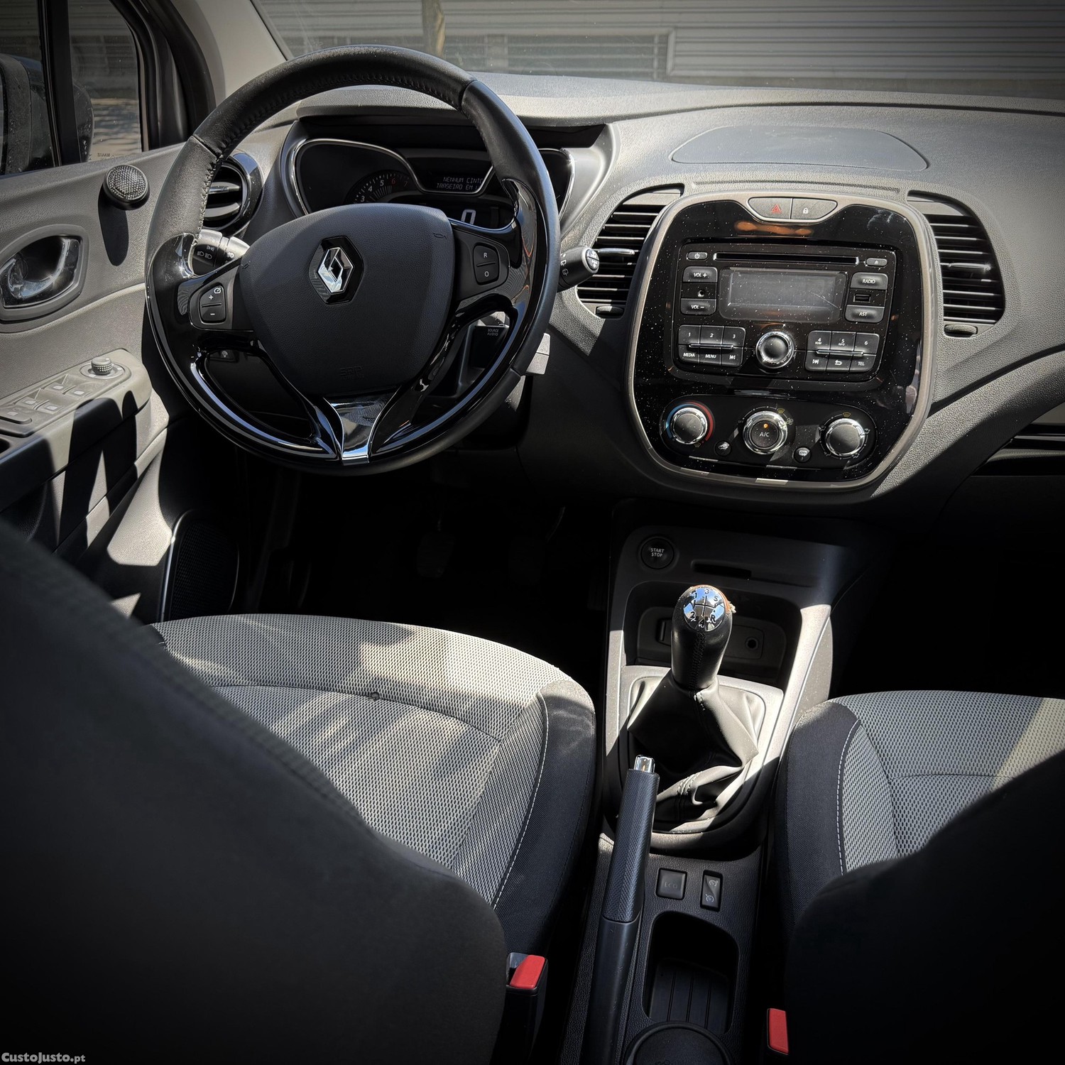 Renault Captur 0.9 TCe — fotografia 5