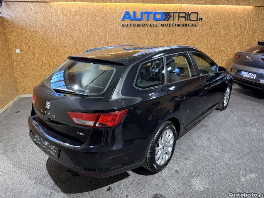 Seat Leon 1.6 TDI Reference Ec - 14 — photo 3