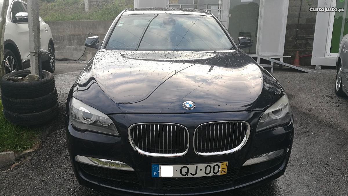 BMW 730 3.0 245 Cv Pack M - 11 — photo 3