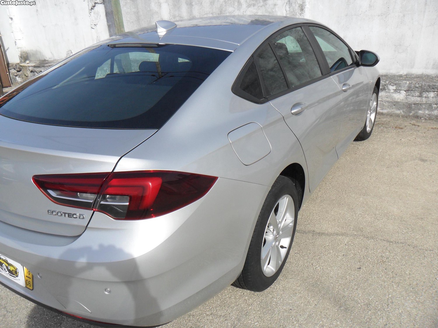 Opel Insignia 1.6 ECOTEC D 110CV - 18 foto 5