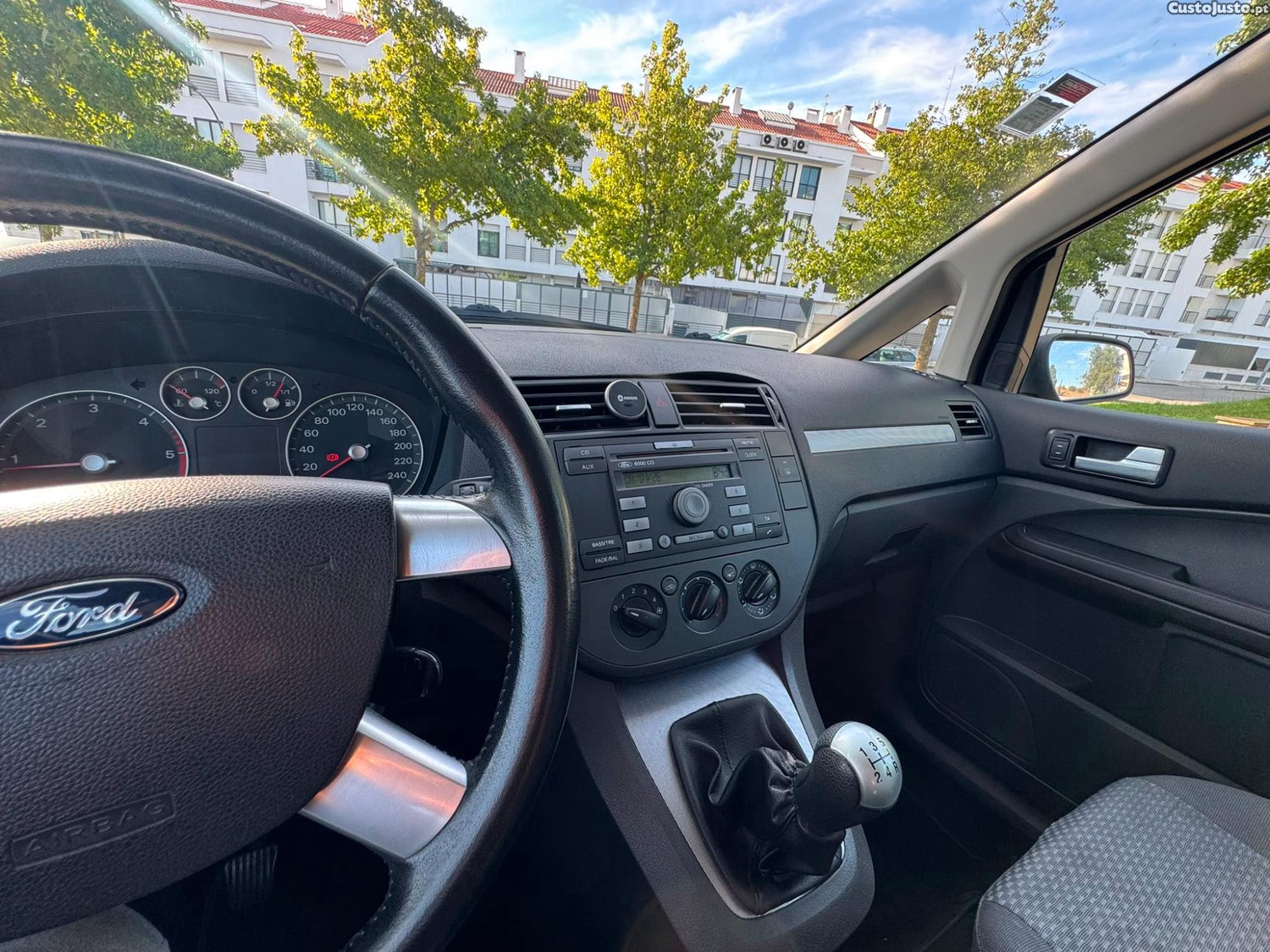 Ford C-Max 1.6 TDCI Trend - 05 — photo 5