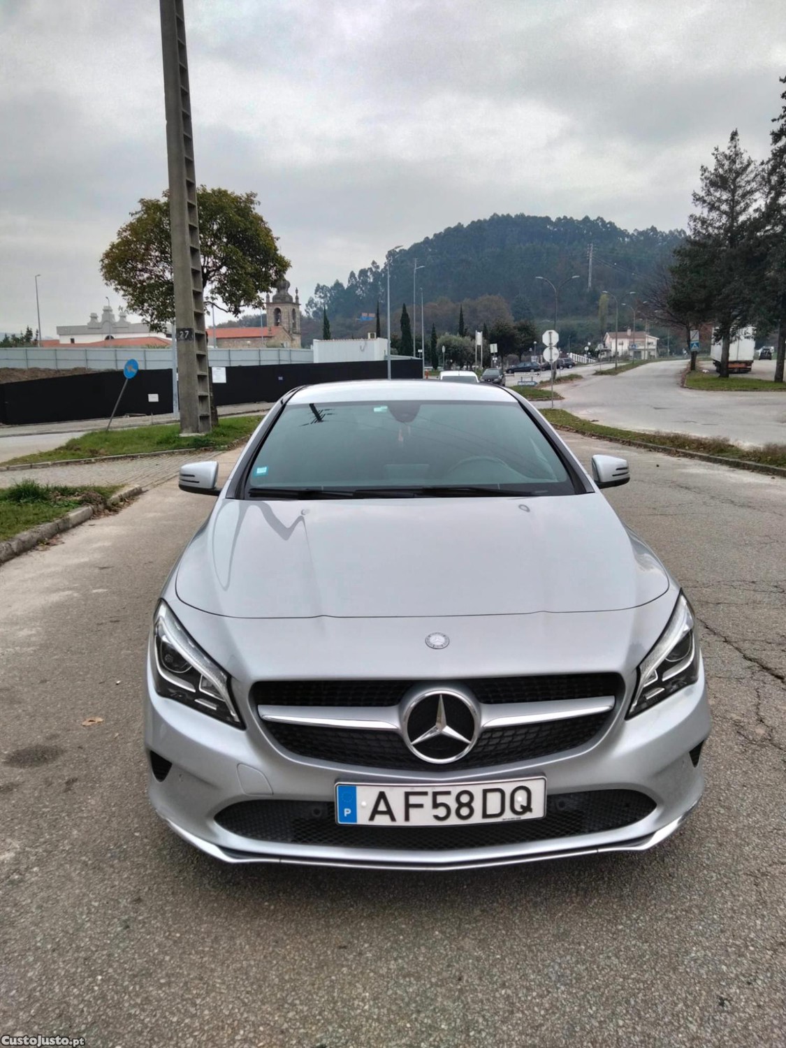 Mercedes-Benz CLA 180 180 D — fotografia 5