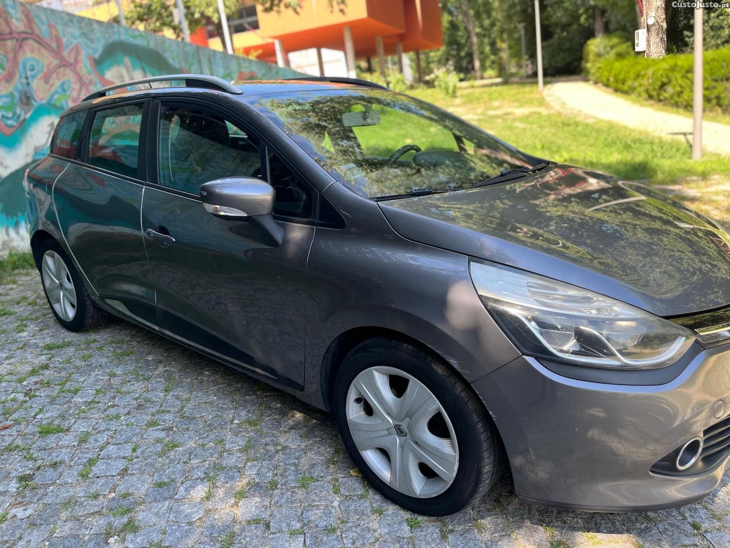 Renault Clio Sport - 14 — photo 5