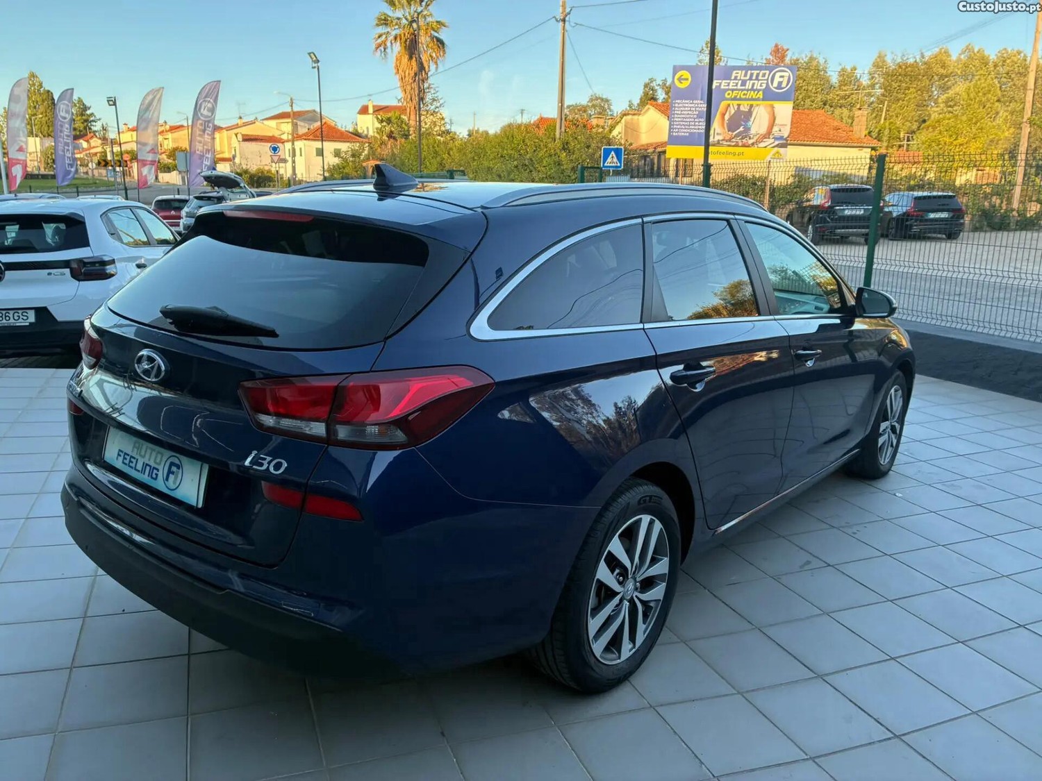Hyundai i30 1.6 CRDi STyle - 20 — photo 3