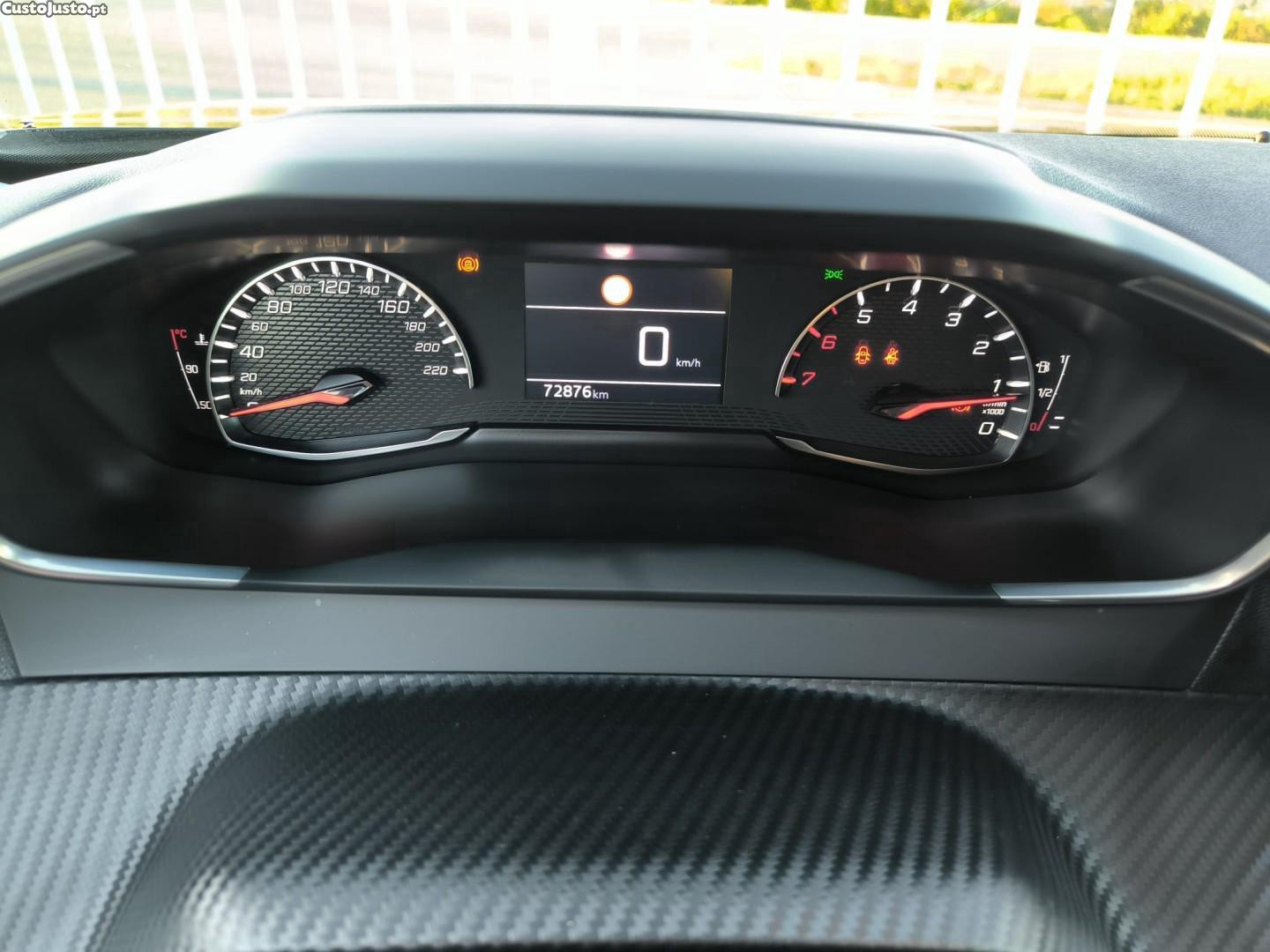 Peugeot 2008 1.5 BlueHDi Active Pack — fotografia 6